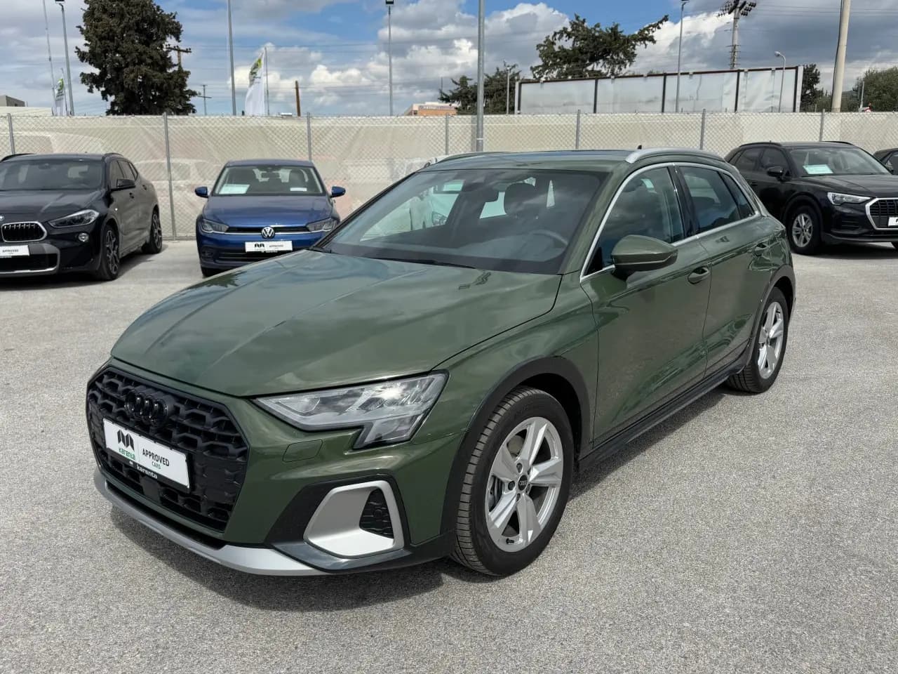 https://cdn.autoq.gr/websites/karenta.gr/images/vehicles/12456/img_12456_49958.jpg