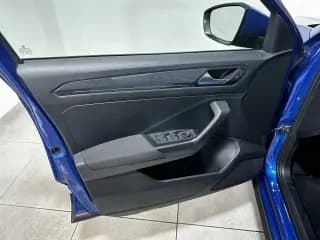 26702.jpg